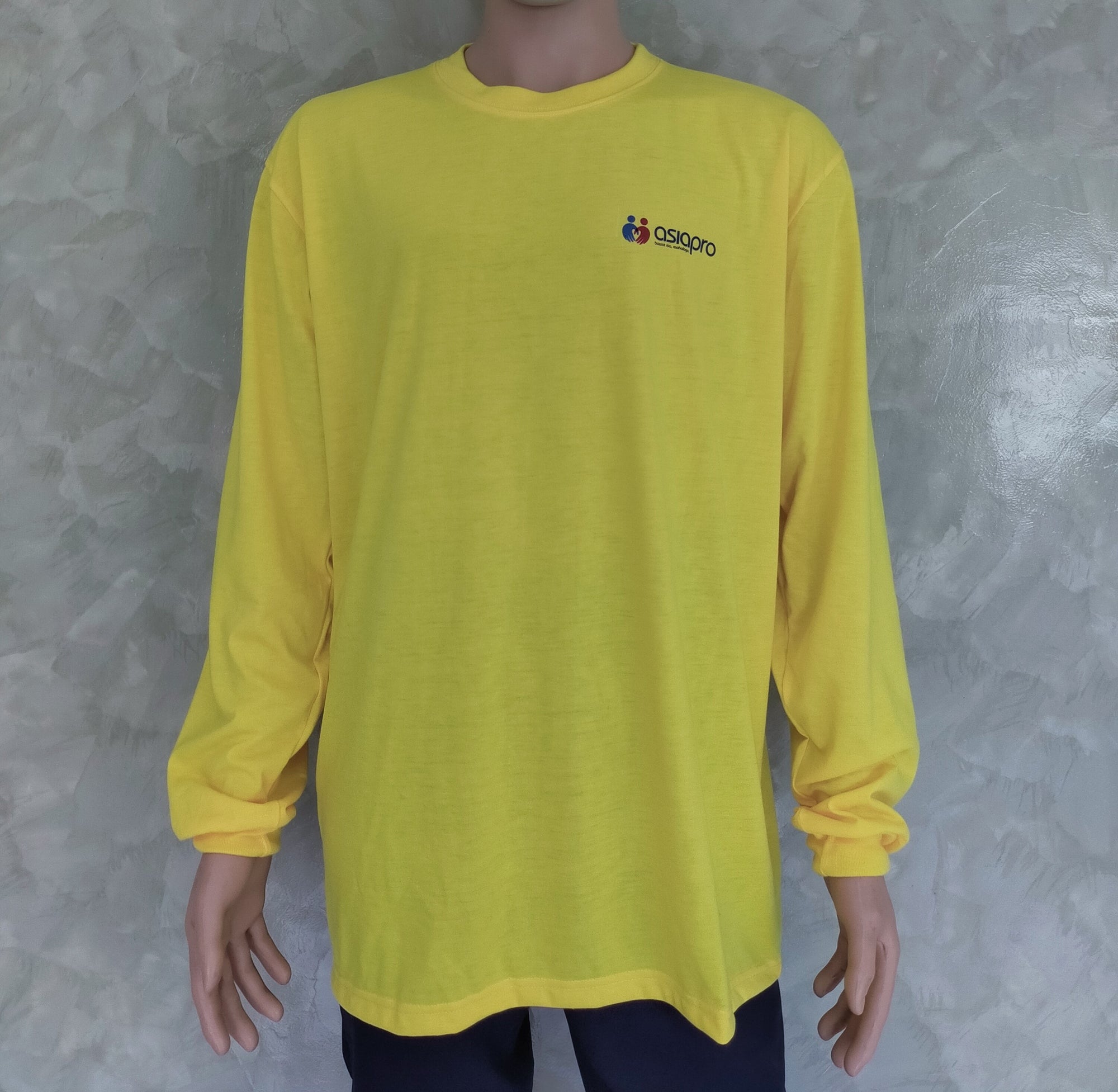 sweatshirt yellow